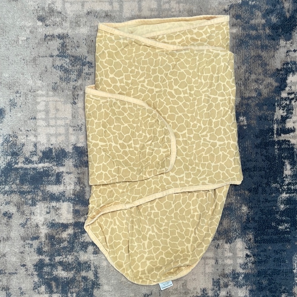 Miracle Blanket swaddle - giraffe print